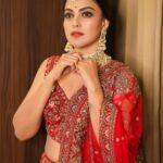 Anusree Instagram - Red.....❤️❤️ Click @mahesh_bhai MaH @amal_ajithkumar