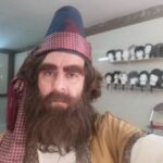 Arash Mir Ahmadi Instagram - چقد شبیهه منه😂 @dastandaz.nasimtv Tehran, Iran
