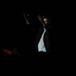 Arash Mir Ahmadi Instagram - از همه با معرفتا با عشقا مهربونا باوفاها و خلاصه همه ی رفقایی که تولدمو تبریک گفتن صمیمانه تشکر میکنم و دست تک تکتونو میبوسم.. توضیح شهرستان توی کوه و دشت مشغول فیلمبرداری هستیم. متاسفانه نتونستم استوری و تشکر کنم. از این بابت عذرخواهی میکنم.. (اینستا به سختی باز میشه) عکس : @mahankhoshnou #تولد #آرش_میراحمدی #سینما #طنز #ایران Shahr-e Kord