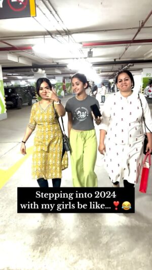 Archana Chandhoke Instagram - Emotion le yum Oru Chinna comedy… u know wat I mean @archanachandhoke @zaaravineet.offl but seriously, miss u guys so much!!! Come back soon ❣️