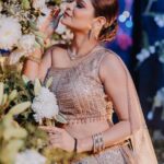 Archana Gautam Instagram - Indian look 😍😍😍 Styling by - @nehaadhvikmahajan Outfit- @neerusindia Jewellery by - @kanakratna_wholesalejewellery Makeup & Hair - @sunnyroyy_official Event - wedding event in Chhattisgarh #archanagautam Mumbai, Maharashtra