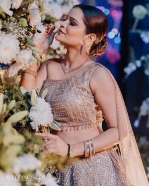 Archana Gautam Instagram - Indian look 😍😍😍 
Styling by - @nehaadhvikmahajan 
Outfit- @neerusindia 
Jewellery by - @kanakratna_wholesalejewellery 
Makeup & Hair - @sunnyroyy_official 
Event - wedding event in Chhattisgarh #archanagautam