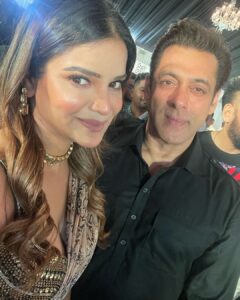 Archana Gautam Instagram - Happy Birthday @beingsalmankhan sir 🤗🤗🤗🎂 #salmaankhan #archanagautam Mumbai, Maharashtra