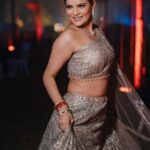 Archana Gautam Instagram - Indian look 😍😍😍 Styling by - @nehaadhvikmahajan Outfit- @neerusindia Jewellery by - @kanakratna_wholesalejewellery Makeup & Hair - @sunnyroyy_official Event - wedding event in Chhattisgarh #archanagautam Mumbai, Maharashtra