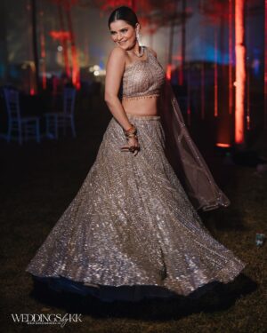 Archana Gautam Instagram - Indian look 😍😍😍 
Styling by - @nehaadhvikmahajan 
Outfit- @neerusindia 
Jewellery by - @kanakratna_wholesalejewellery 
Makeup & Hair - @sunnyroyy_official 
Event - wedding event in Chhattisgarh #archanagautam
