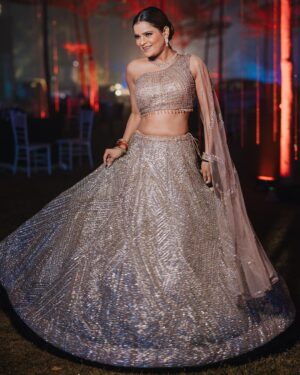 Archana Gautam Instagram - Indian look 😍😍😍 
Styling by - @nehaadhvikmahajan 
Outfit- @neerusindia 
Jewellery by - @kanakratna_wholesalejewellery 
Makeup & Hair - @sunnyroyy_official 
Event - wedding event in Chhattisgarh #archanagautam