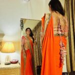 Archana Gupta Instagram - Saree vibes forever 🧡 . . . . . . . . #sareelove #sareeaddict #sareefashion #sareeblouse #designersarees #archana #archannaguptaa #ootdfashion #mystyle #sari #indianfashion #trendsetter #trendingnow #love #foryou #photoshoot #creator #instadaily #instafashion Mumbai, Maharashtra