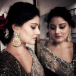 Archana Gupta Instagram - My favourite is 5th one, yours ? . . . . . #photos #weddingoutfit #indianweddings #sareelove #sari #sareeaddict #jewellery #indianfashion #goldensaree #archannaguptaa #slayqueen #traditional #stylish #trending