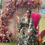 Archana Gupta Instagram – I wear my attitude like a crown 👑 
.
.
.
.
.
.
.
.
.
.
.
#weddingseason #indianoutfits #archannaguptaa #mystyle #ootdfashion #indianwear #love #photogram #trending Greater Noida