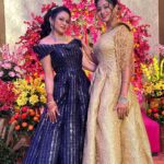 Archita Sahu Instagram - Be Brave. Be stunning. Be yourself. Embrace your inner princess . . . . . . . Gorgeous gowns by @fashion_era_boutique . Photography @bikash.sahoo.5477 . . #gown #eveningdress #party #sister #hairstyle #sisterlove #dress #hairaccessories #blue #gold #smile #jewellery #accessories #trendingreels #ishqjaisakuchsong #trendingsongs #fashionphotography #fashiondesigner