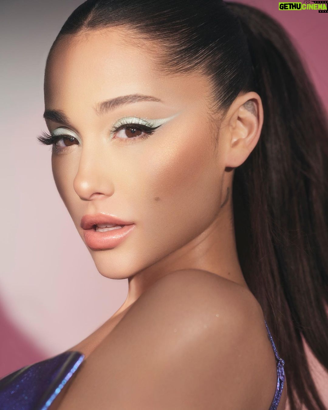 Ariana Grande Instagram - chapter two out now @r.e.m.beauty 〰️