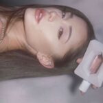 Ariana Grande Instagram – holiday things 🪞🤍 @ultabeauty
