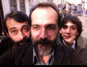 Arif Pişkin Instagram - #tbt de bugün #öbgz kamera arkası var. Çok zevkli günlerdi. 
#öylebirgeçerzamanki