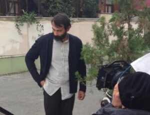 Arif Pişkin Instagram - #tbt de bugün #öbgz kamera arkası var. Çok zevkli günlerdi. 
#öylebirgeçerzamanki