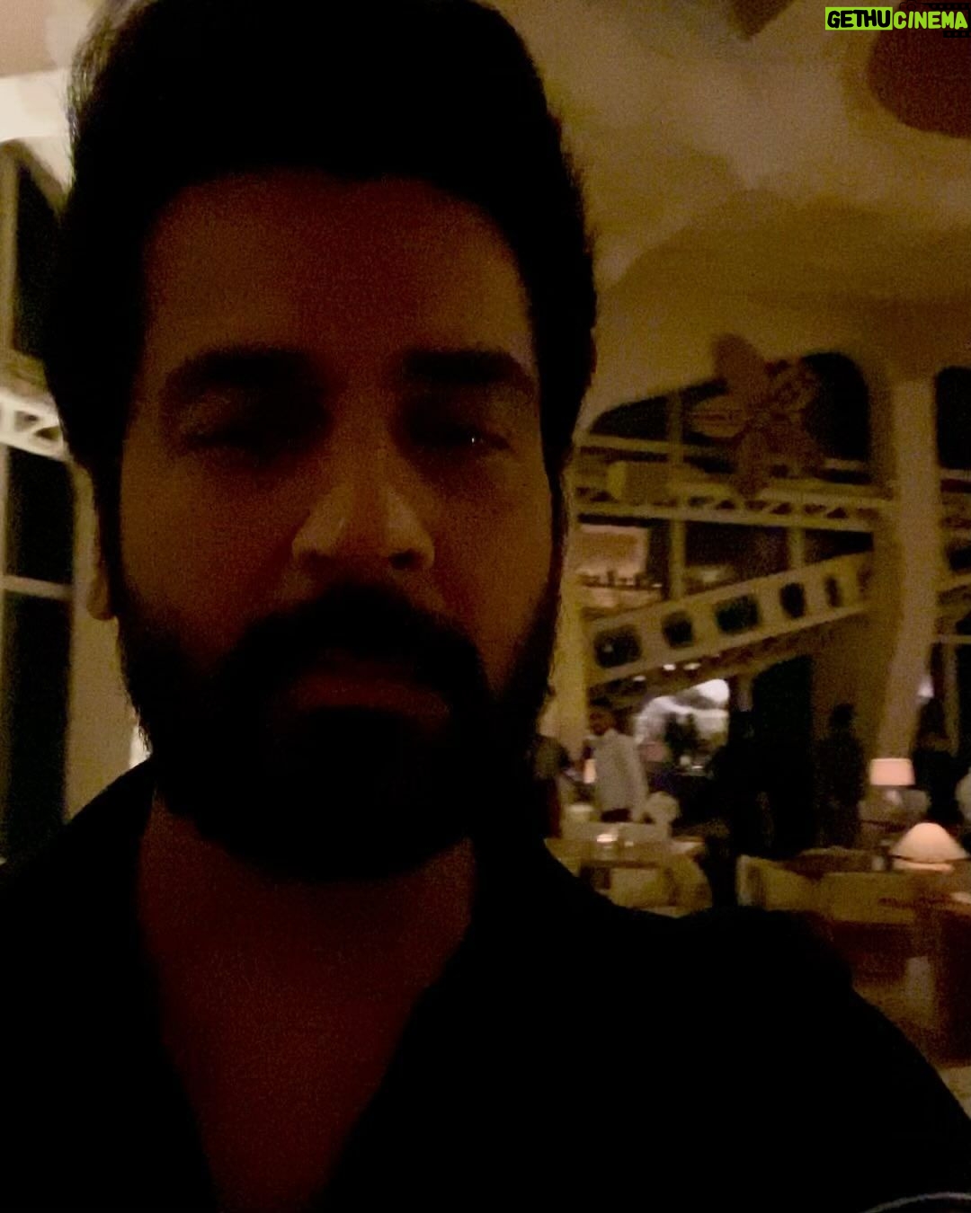 Arjan Bajwa Instagram - Good friends Good vibes Good times . . . . . . #arjanbajwa #joerajan #jatingrewal #bikramsaluja #friends #friendslikefamily #nightout #bollywood #celebrity #partytime #goodvibes #motivation #mumbai #foodie #bastian #friendshipgoals #aboutlastnight Bastian - At The Top
