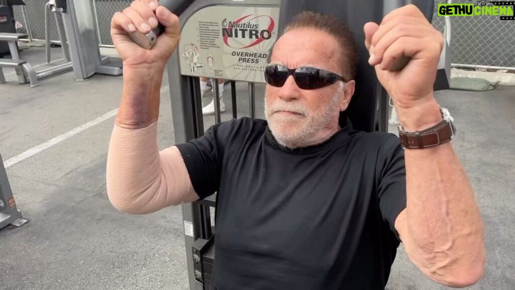 Arnold Schwarzenegger Instagram - Comebacks are a part of life. I was pumped to get back into the gym after my little elbow surgery. What are you coming back from? Join us in Arnold’s Pump Club at the link in my bio.