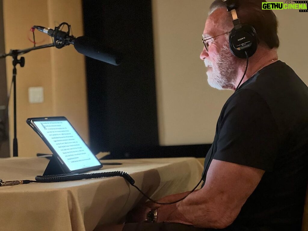 Arnold Schwarzenegger Instagram - I could tell you I am fantastic at everything, but I’d be lying. I just finished recording my audiobook, Be Useful. It comes out October 10. I could tell you how amazing it was to sit down and record my own words, but the truth is, I was absolutely dreading it. Here’s my secret: I’m a terrible reader. They didn’t talk about learning disabilities in Austria in the 1950s, so most of the time, when I was asked to read out loud in class, it was just a disaster, and I got smacked with a ruler. But now I know that I’m dyslexic. When I prepare for a movie, I read the script over and over for months until I’ve memorized every line. I need time and reps to get my mind around the words. They told me authors read their books in 2 or 3 days at the studio. I asked for the recording equipment at home and told them I’d do 20-30 pages a day. That way I could log in with the director and producer twice a day for shorter sessions and I could practice non-stop in between. In this process, I used my own lessons. 1. I let myself dread it and complain for a minute, but then I forced myself to get moving, because denial wasn’t going to get it recorded. 2. I did so many reps I couldn’t count. I broke it up into small pieces, knowing that small wins build up into big victories, or in this case, a whole book. 3. I had the help of a fantastic team. My own team, but also the producers and directors Nithya, Danny, and Kris, and Eric who set up the equipment. All of us need help; none of us are self made. When you listen to the audiobook, I hope you’re inspired, not just by the words, but by the process of recording them. You can pre-order now at BeUsefulBook.com and subscribe to my newsletter if you want stories like this in your inbox at ArnoldsPumpClub.com #beusefulbook 📸: @dieter_rauter