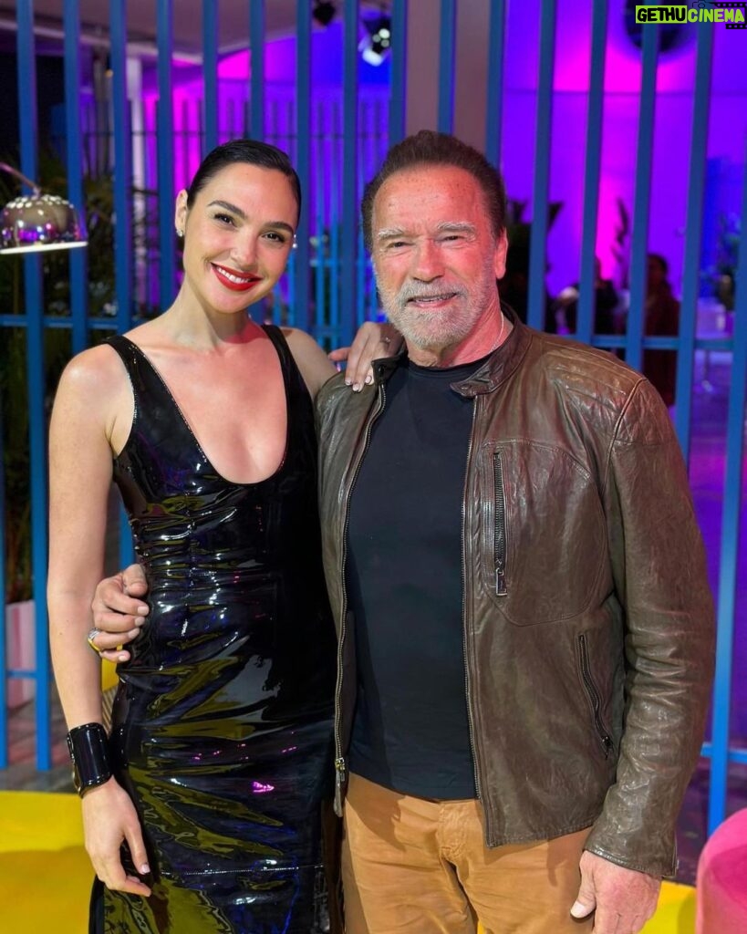 Arnold Schwarzenegger Instagram - It was so fantastic hanging with you - and not being the only one at the @netflix event with an accent! @gal_gadot