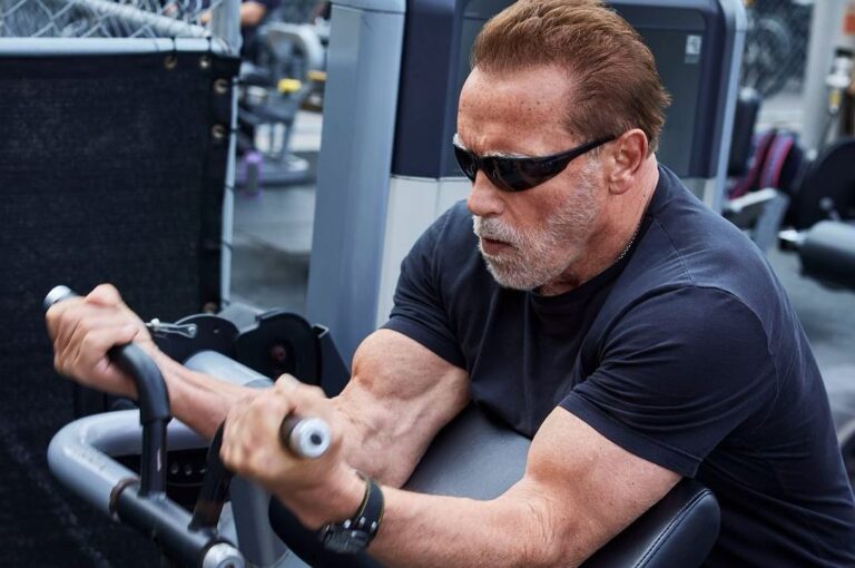 Arnold Schwarzenegger Instagram - Let’s be honest. There are a lot of shysters in health and fitness who have something to sell you. I started #ArnoldsPumpClub to cut through the bullshit. Fads and trends come and go. Not me. I’ve been pumping people up for more than 50 years. Join our village at the link in my bio. 📸: @michaelmuller7