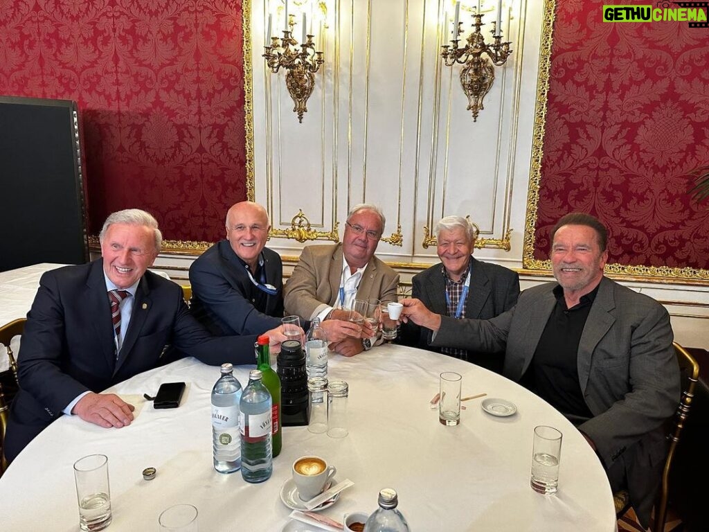 Arnold Schwarzenegger Instagram - Back with the boys. I’m so lucky that I’m still buddies with my elementary school friends from Thal. Vienna, Austria