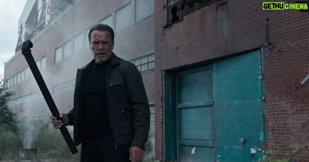 Arnold Schwarzenegger Instagram - What’s going on in these FUBAR scenes? Wrong answers only. Don’t spoil it for anyone. @netflix