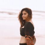 Arti Singh Instagram - 🎁