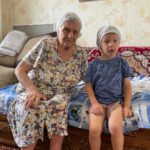Artyom Khorev Instagram – Поздравляет прабабушку с юбилеем! 90 лет🙀😍

Когда Нина Серафимовна была возрастом как Роман Артемович шел 1937 год. 

Заодно получил урок завязывания косынок) Г. Ахтубинск