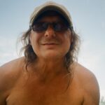 Artyom Khorev Instagram - Семейная пленочная фотохроника. Проявили пленку спустя два года. Всем мир 🖖🏿