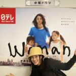 Asami Usuda Instagram - 『ブラッシュアップライフ』でタイムスリップしました🌪 Woman(2013)…あぁぁぁ記憶が…蘇る…✨ @brushuplife_ntv ↑このドラマ凄いことになってます💥 TVerとHuluで配信されています。是非、第一話から📺✨ #ブラッシュアップライフ