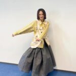 Asami Usuda Instagram - BS-TBS「夫婦の秘密」の制作発表&取材日でした🥀 @himitsu_bstbs 撮影期間約1ヶ月半、クランクアップして1週間ほど経ちますが、はらはらゾワゾワする感覚が続いていたような気がします。昨日は、みんなの元気そうな姿と明るいスタッフさんのお顔が見れて、取材もして頂き、自分の言葉で紐解いて、ようやく抜け出せたような、そんな感覚です。　 2024年1月4日スタートです🌹🔥 Netflix独占配信もあります！ TVerもあります！ よろしくお願いします💐 #夫婦の秘密