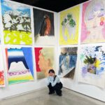 Asami Usuda Instagram – source of energy 💪🏻🔥

よっぴーの絵に囲まれる、バカリズムさんのライブで大笑い、台湾の友達ルルに会えた、ばーばの畑の野菜たち、お日様の下でピクニック、ぼーっと眺めた海、娘からの手紙🫶🏻

わたしは元気だ❤️‍🔥