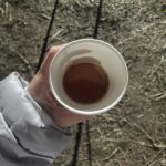 Asami Usuda Instagram - ナイターロケのとき、コーヒーをお湯で薄めて飲むのが好きです。寒いけど、外で立ち話なんかして☕️ それから遠方ロケの帰りに、夜な夜なサービスエリアで食べるラーメンも好きです🍜🫶🏻 師走ですね〜
