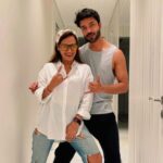 Ashita Dhawan Instagram - A rapid fire on Dil,DIMAAG & DUM with BIG BOSS ke VICKY BHAIYA😅🫰❤️🫶 . . #vickyjain #theOGhero #mastermind #vickybhaiya #bb17 #bigboss #colorstv #mustwatch #mustfollow #ashitadhawan #vikasjain #friendsforever #bff #dabbangdhawan #dhawanswhoarehappy #reel #rapidfire #dildimaagdum