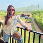 Ashita Dhawan Instagram - A perfect getaway🤍 @tropicalretreatigatpuri Home away from home is how I felt at this property❤️ Missed out on the adventure sports as I relaxed in the comfort of my room and explored the property and enjoyed the food❤️ Thankyou so much for having us over❤️ Love and light❤️ . . #weekendgetaway #tropicalretreat #igatpuri #nature #vibe #comfort #relaxed #rejuvinate #rejuvenation #traveldiaries #ashitadhawan #dabbangdhawan #dhawanswhoarehappy #dhawanprash #dhawanandonly Will u be visiting soon? Tropical Retreat Resort, Igatpuri