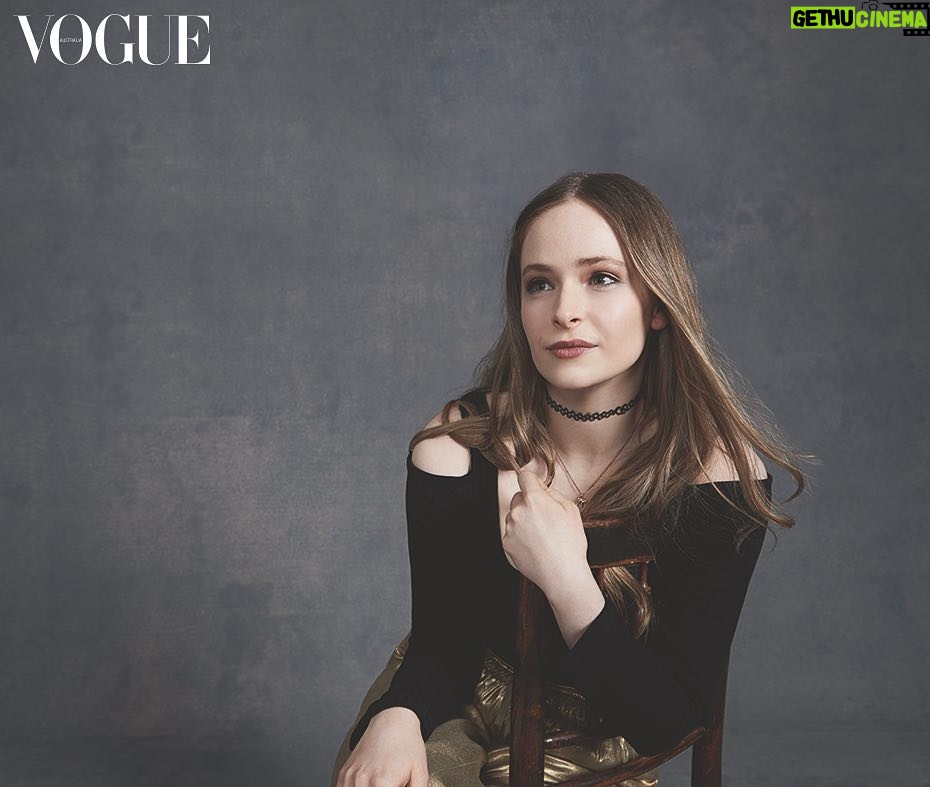 Ashleigh Cummings - 2.5K Likes - Herein lies an image of me, taken by the wondrous @julieadamsphotographer as a part of @vogueaustralia 's celebration of the AiF Foundation. It was taken at the @australiansinfilm 5th annual awards in LA, and I was so touched to be included in this series of portraits amongst some of my most admired Aussie creatives! Check out Vogue Australia out now to see all the other talented folk featured!
Thank you so much, Vogue, for using your platform to support our industry, and to AiF for being such a comforting buttress for those of us transitioning to life in the states! And mega gratitude to Julie Adams alongside her talented team of windblowers and skin perfecters. Thanks for telling me where to put my limbs and which direction to look so I could appear to be an elegant and coordinated, real-life grown up! #definitelyDIDNOTwakeuplikethis...