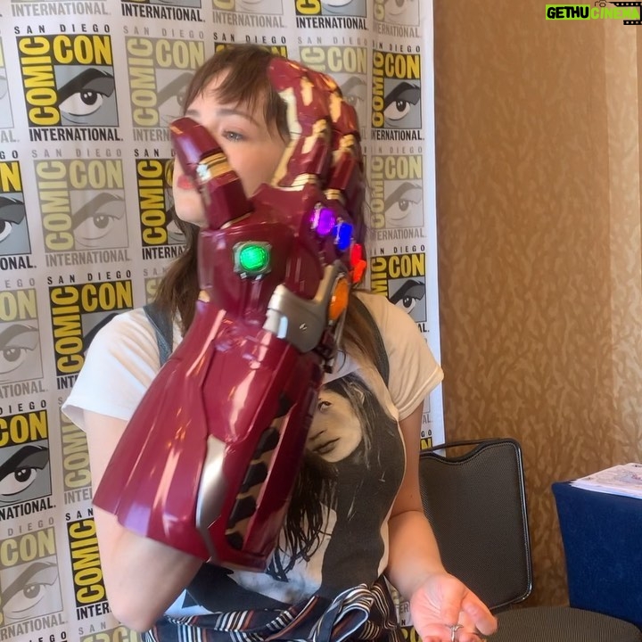 Ashleigh Cummings - 3.1K Likes - Taking over the @nos4a2 Instagram account today for Day 2 of @comic_con ! Come on out and say how do... 🕺