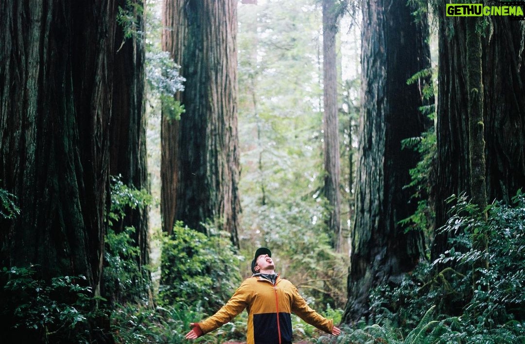 Ashleigh Cummings Instagram - Earth lately
