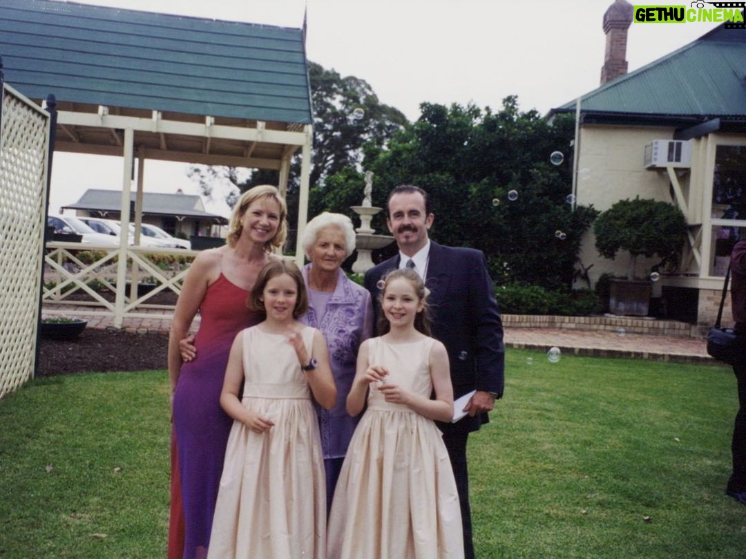 Ashleigh Cummings - 1.6K Likes - Merry birthday time, nanny! Everybody tell me a story or something you learned from your nan! 😍🌷💙