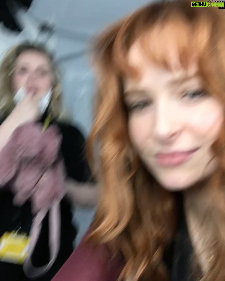 Ashleigh Cummings - 2.2K Likes - Favey ladies pt 2! 💗💃 & here’s to the vigor, tenderness and wisdom of the feminine inside us all #IWD
(not feat. a gazillion more favey ladies I don’t have footage/photos of on this telephone)