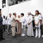Atta Halilintar Instagram - 236 Ton bantuan Kemanusiaan Indonesia Untuk P4L3ST1NA 🩶 Terima Kasih bpk Presiden, Bpk Menhan, Angkatan Laut. Terima Kasih selurah Rakyat Indonesia yang sudah bikin gerakan Donasi dan sudah berdonasi 🇮🇩 🤍 #FreePalestine #PrayForGaza