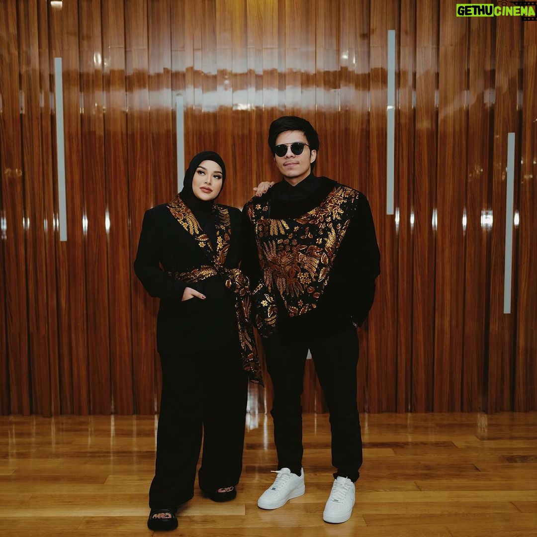 Atta Halilintar Instagram - partner forever ♾️ 12 12 12 12