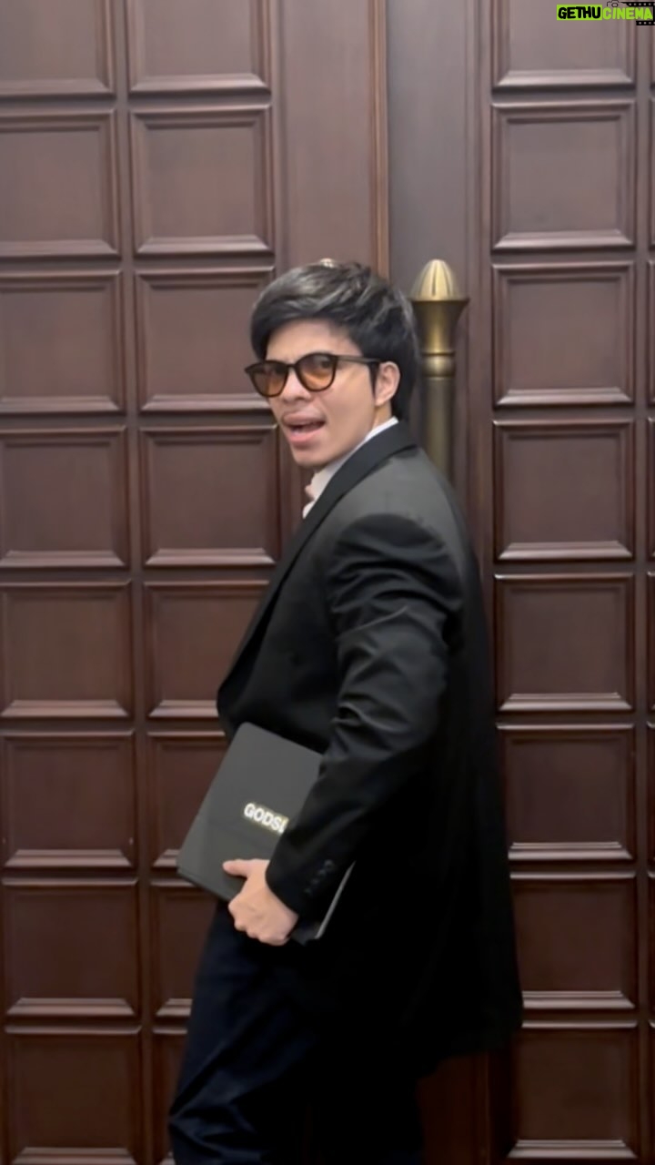 Atta Halilintar Instagram - Tim Suami apa Tim Istri? 힘든 일.. happy weekend :)