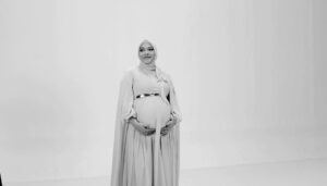 Atta Halilintar Instagram - Happy mothers day 3 ibu ku dan 1 ibu dari 2 putriku.. 🤍