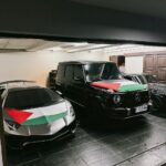Atta Halilintar Instagram - kelakuan bocil ku.. seneng banget tempel sticker... apalagi sama slide 8 dan antek2 kesayangannya... Bocil epep