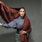 Aulia Sarah Instagram - TERIMA KASIH “POCUT LIMPAH” 🦁💛 TERIMA KASIH TUHAN, SEMESTA, LANGIT, BUMI, IBU PERTIWI.. TERIMA KASIH SEMUANYA 🪄✨ #JalasenaLaksamanaMalahayati photo by @alzouphotography 💫