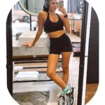 Aulia Sarah Instagram - in a relationship with the mirror 🧚🏼‍♀️🪞✨