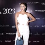 Aulia Sarah Instagram - Bazaar Icons Charity Gala 2023 🌼🤍✨ thank you for having me @bazaarindonesia #BazaarIndonesiaICONSCharityGala #BazaarIconsParty wearing @renzilazuardi make up @dinar.situmorang hairdo @ade_ragil_hairdo photo @abdullah_fariz @ramaloren
