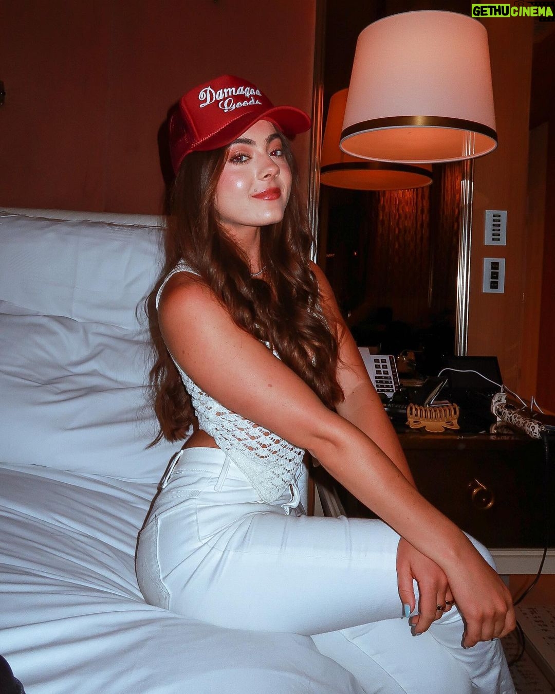 Ava Allan Instagram - Put last week on repeat 🎰🎲✨ Las Vegas, Nevada