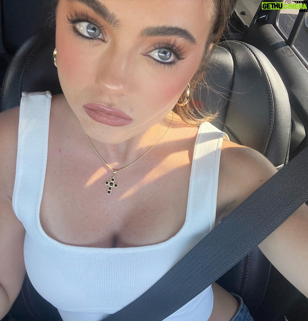 Ava Allan Instagram - Peanut butter whiskey, pancakes and pizza Los Angeles, California