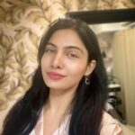 Avani Modi Instagram - Just some random selfies….to brighten up the mood. #sleflove #selfie #live #laugh #love #life #actresslife